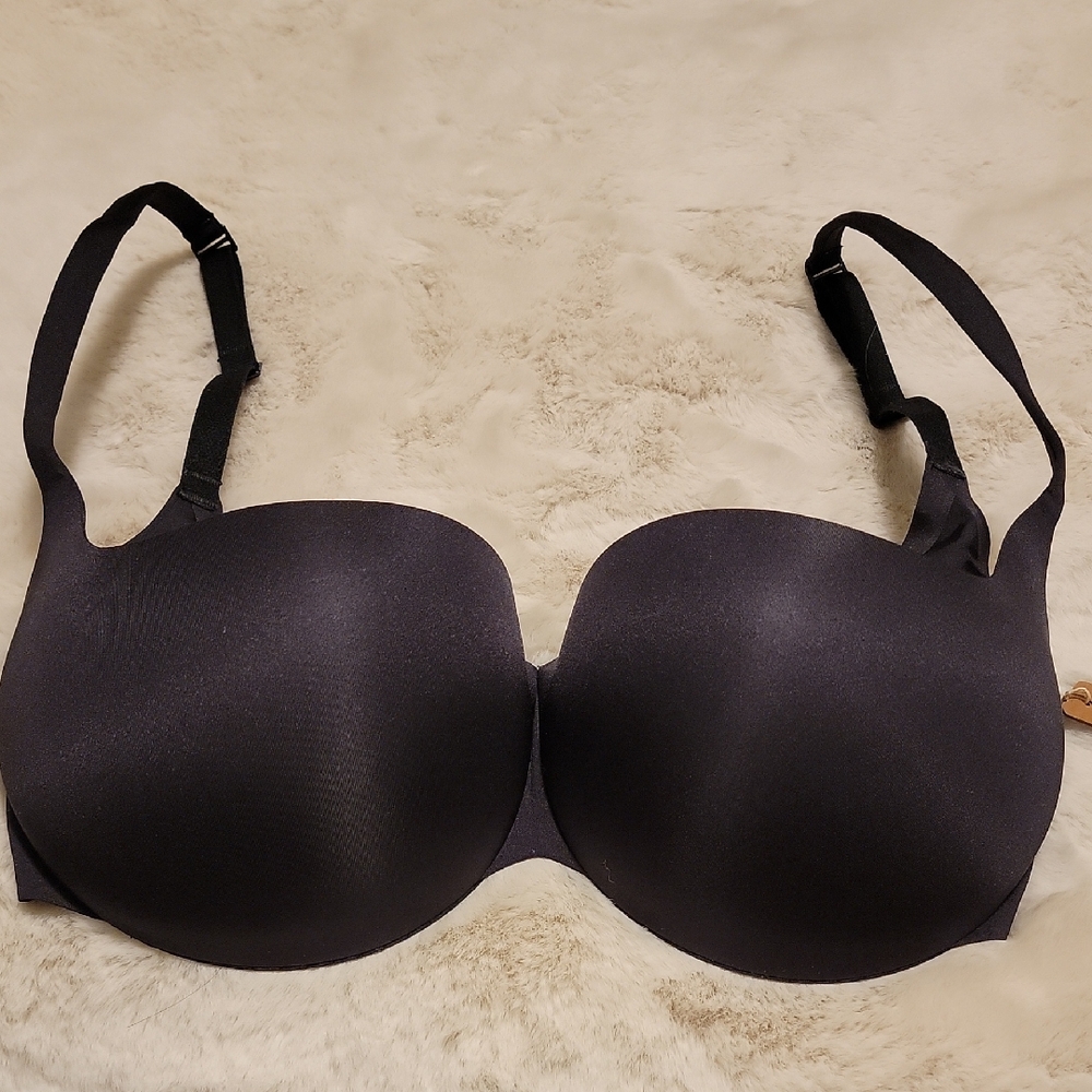 SKIMS Black Convertible Bra NWT